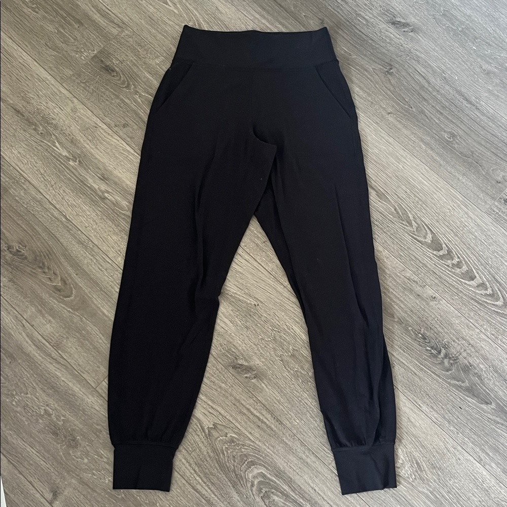 Lululemon Black High-Waisted Joggers